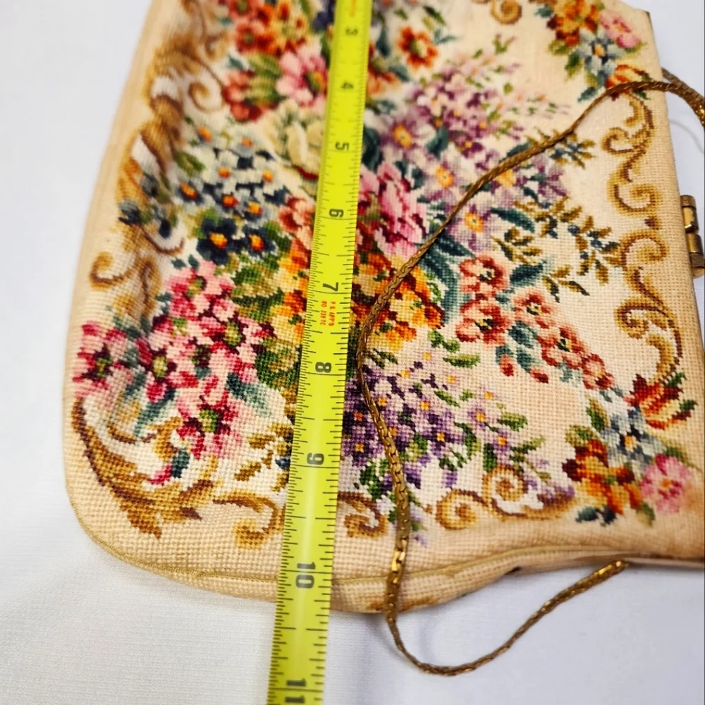 Floral Tapestry Handbag
